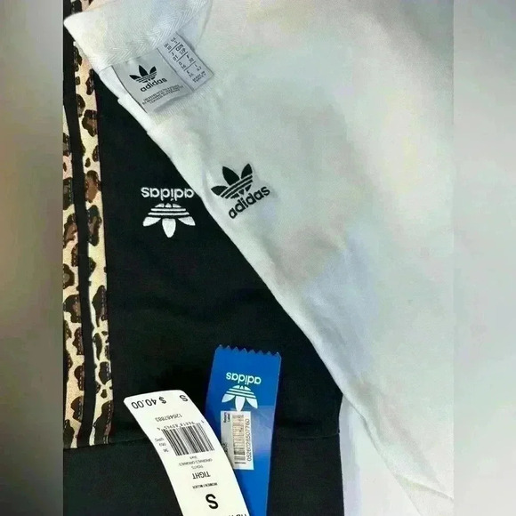 ADIDAS LEOPARD PRINT CROP TOP AND LEGGINGS SIZE S - Picture 6 of 9